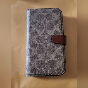 Coach iphone 15 pro folio case